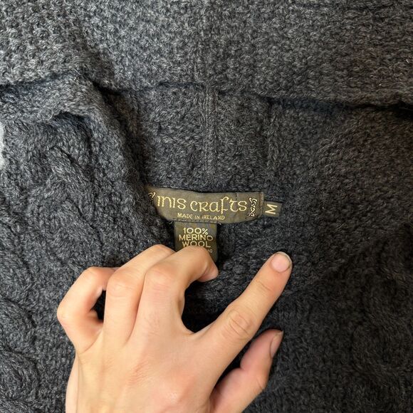 Inis Crafts Ireland Merino Wool Hoodie Long Sleeve Cable Knit Sweater Size M - Picture 3 of 7